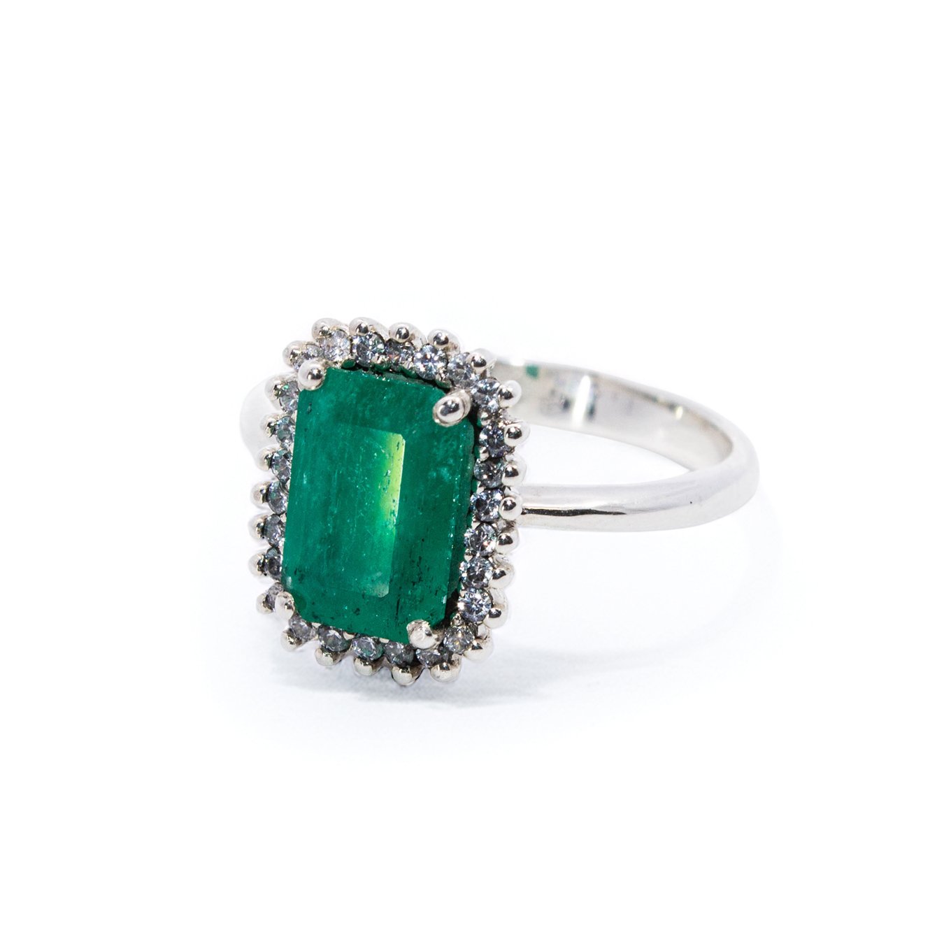 Anillo en Plata con Esmeralda Talla Rectangular Ref - AN002